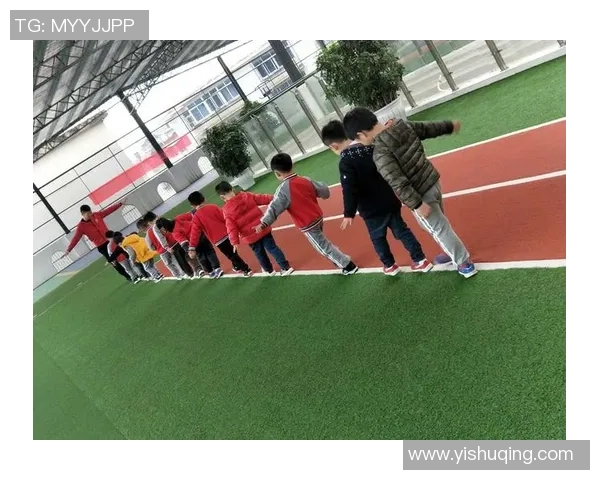 幼儿园篮球主题活动探索:培养孩子团队合作与运动兴趣的快乐之旅 幼儿园篮球主题活动探索:培养孩子团队合作与运动兴趣的快乐之旅